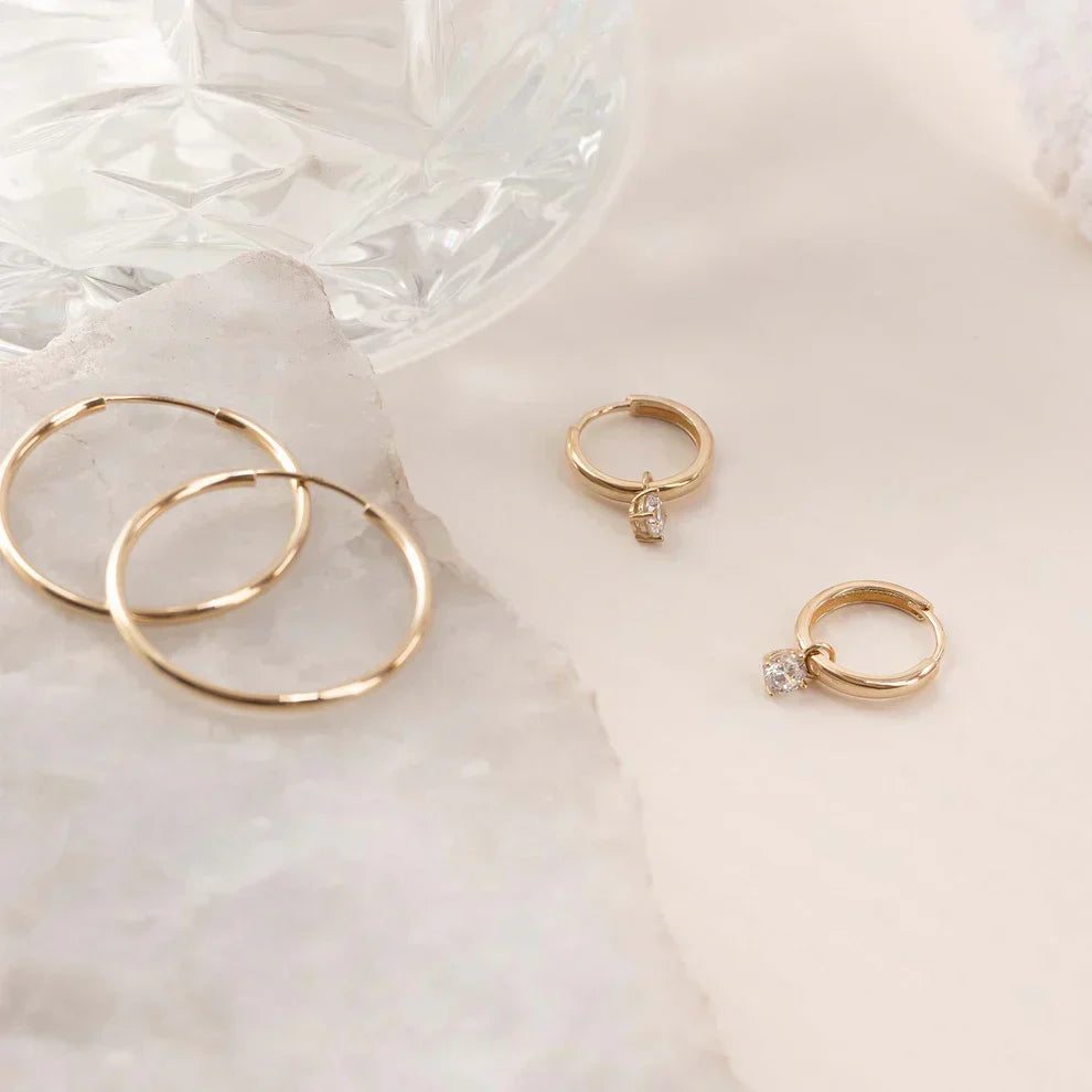 Celeste™ | 14K Gouden Steen Hoepels